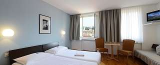 Hotel Pestalozzi Lugano Classc Family Triple Room 13